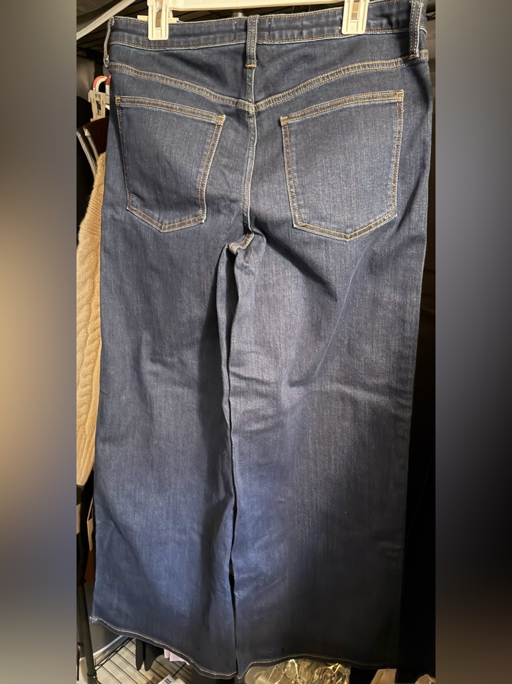 Universal Thread Everyday Wide Leg Size 14R - Picture 2 of 6